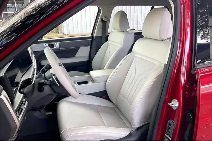 $29600 : Hyundai SANTA FE 2025 SEL 4d image 6