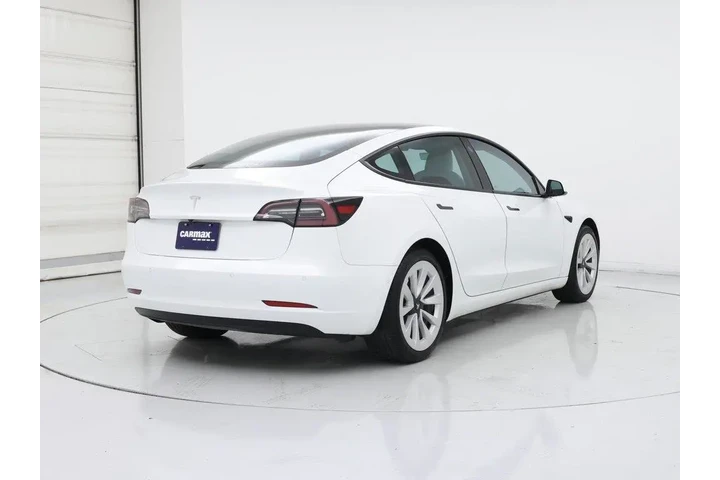 $26998 : Tesla Model 3 2022 4dr Sedan image 8