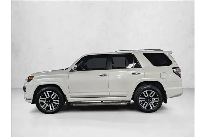 $31295 : Toyota 4Runner 2020 4x2 Limi image 9