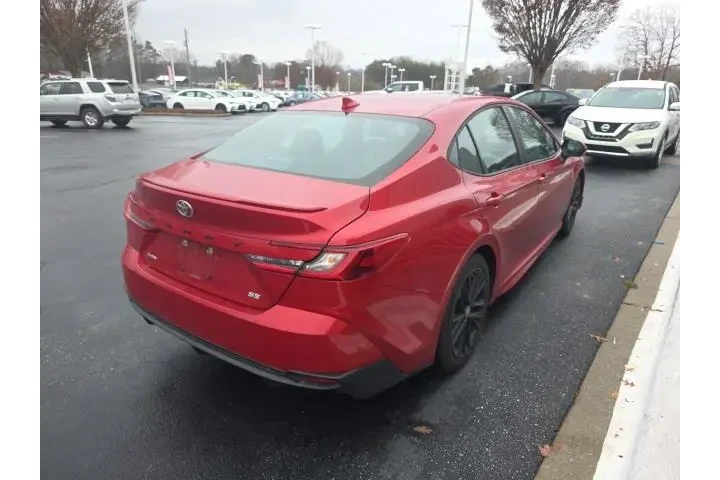 $26751 : Toyota Camry 2025 SE 4dr Sed image 7