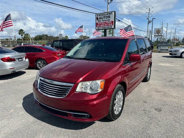 $6797 : 2015 Town and Country Touring image 1