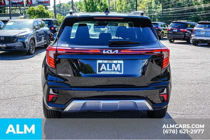 $19460 : Kia Seltos 2024 EX 4dr SUV image 9
