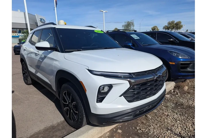 Chevrolet Trailblazer 2024 A image 2