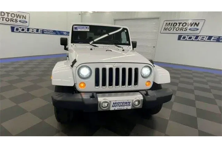 $19995 : Jeep Wrangler Unlimited 2017 image 3