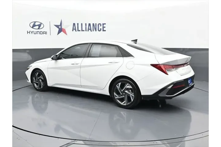 $23160 : Hyundai ELANTRA 2025 Limited image 6