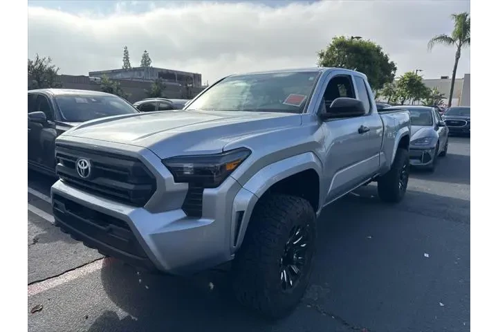 $33995 : Toyota Tacoma 2024 4x4 SR 2d image 1