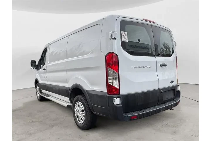 $34971 : Ford Transit 2023 250 3dr LW image 3