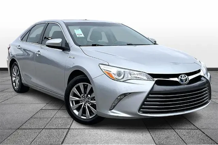 $13626 : Toyota Camry Hybrid 2016 XLE image 2