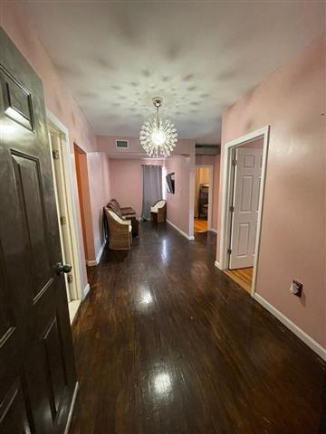 $200 : Rooms for rent Apt NY.480 image 3