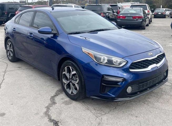 $9900 : 2019 Forte LXS image 7