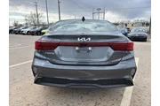 $17998 : Kia Forte 2024 LXS 4dr Sedan thumbnail