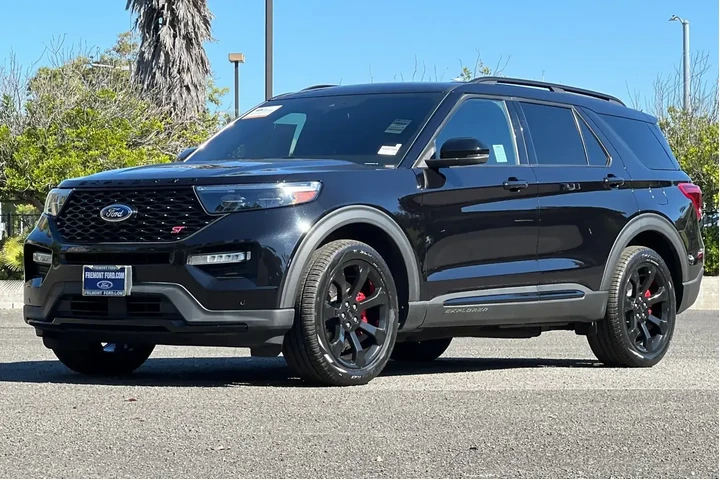 Ford Explorer 2023 AWD ST 4d image 8