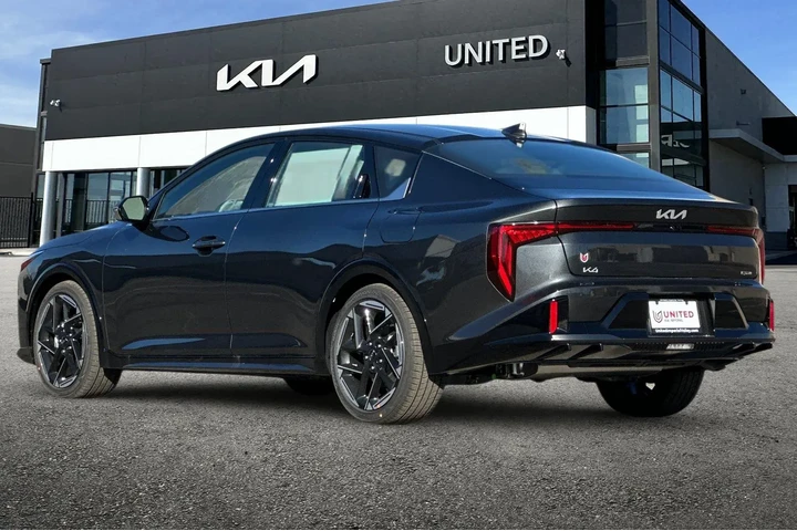 $26385 : New 2025 K4 GT-Line image 5