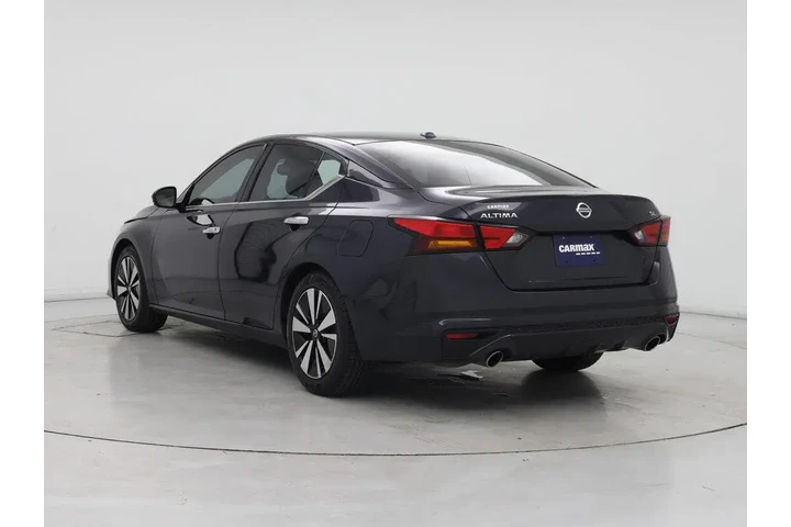 $14998 : Nissan Altima 2019 2.5 SL 4d image 2