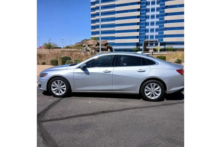 $13995 : 2022 Malibu LT image 8