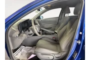 $17500 : Hyundai ELANTRA 2021 SEL 4dr thumbnail