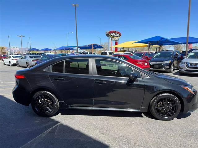 $25995 : Pre-Owned 2021 Corolla LE Sed image 5