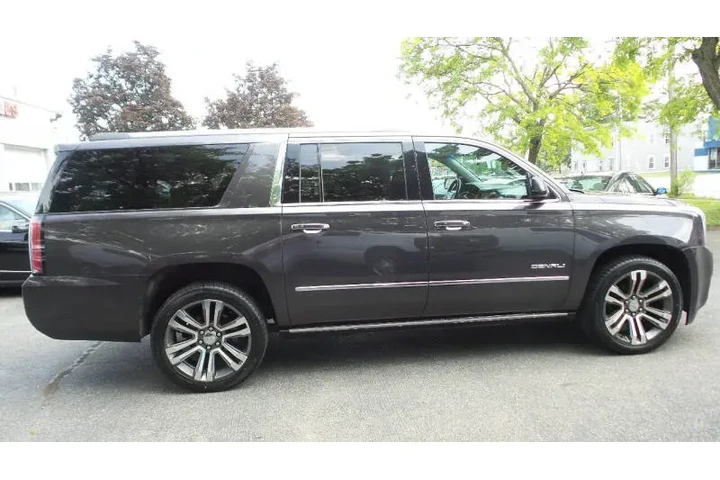 $19900 : 2018 GMC Yukon XL Denali image 4