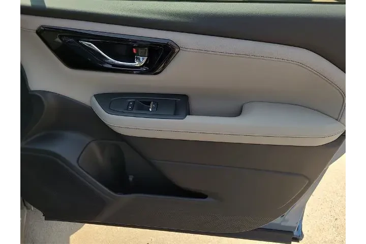 $33417 : Subaru Forester 2025 AWD Lim image 9