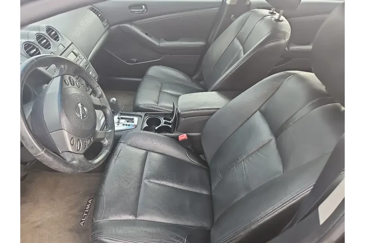 $4949 : Nissan Altima 2012 2.5 4dr S image 6