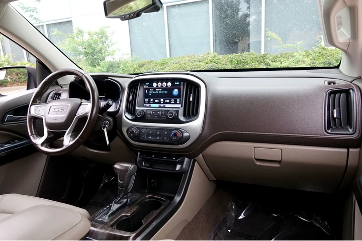 $14500 : 2017 GMC Canyon SLE image 7