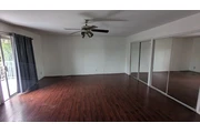 Se renta habitación en Los Angeles