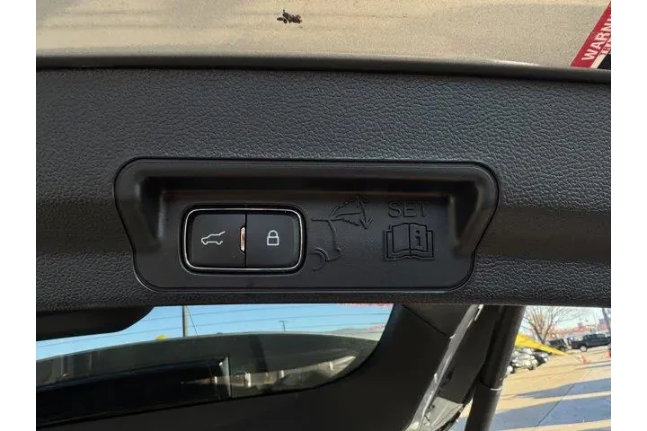 $37458 : Ford Explorer 2022 Platinum image 9