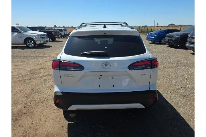 $36900 : Toyota Corolla Cross 2026 XL image 5