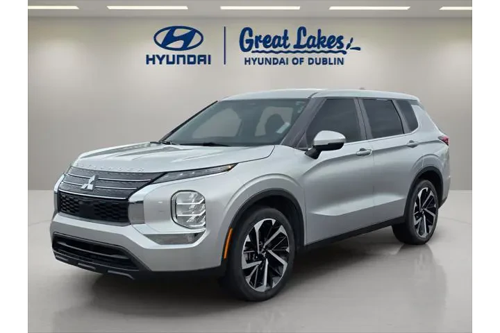 $20366 : Mitsubishi Outlander 2022 AW image 1