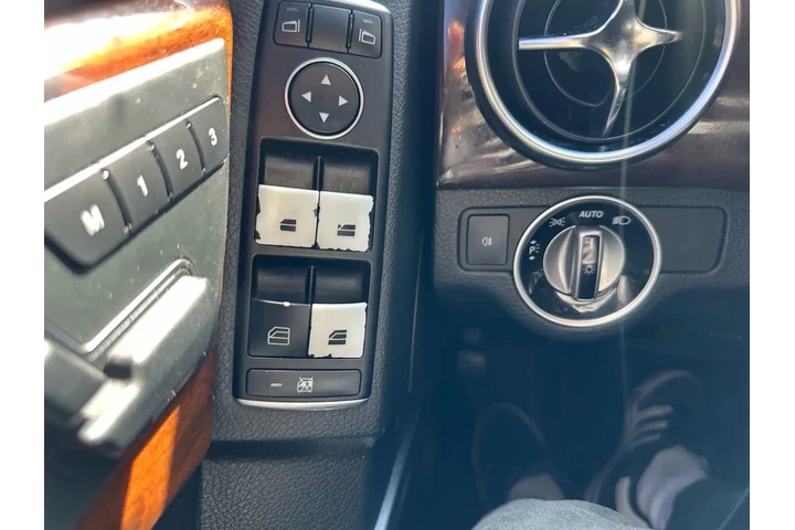 $8495 : 2013 MERCEDES-BENZ GLK-CLASS image 1