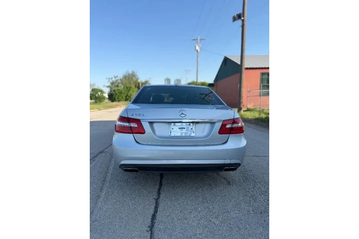 $9995 : 2010 Mercedes-Benz E-Class E image 9