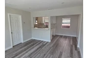 $1000 : 1 bedroom 1 bathroom casa thumbnail