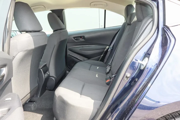 $19988 : 2024 Corolla LE image 8