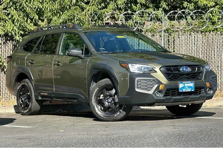$27502 : Subaru Outback 2024 AWD Wild image 2