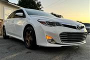 2013 Avalon XLE Premium thumbnail