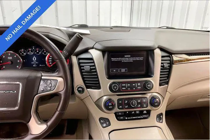 $22990 : GMC Yukon XL 2016 4x4 Denali image 6