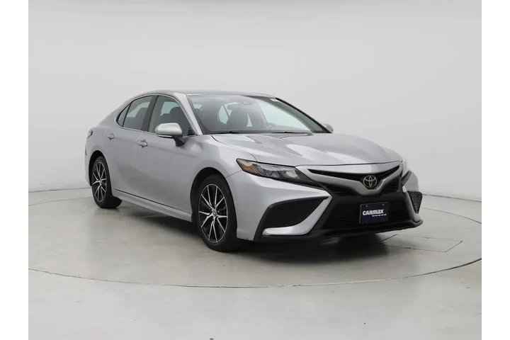 $23998 : Toyota Camry 2024 SE 4dr Sed image 1