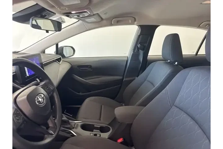 $20974 : Toyota Corolla 2025 LE 4dr S image 5