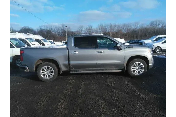 $38995 : Chevrolet Silverado 1500 202 image 1