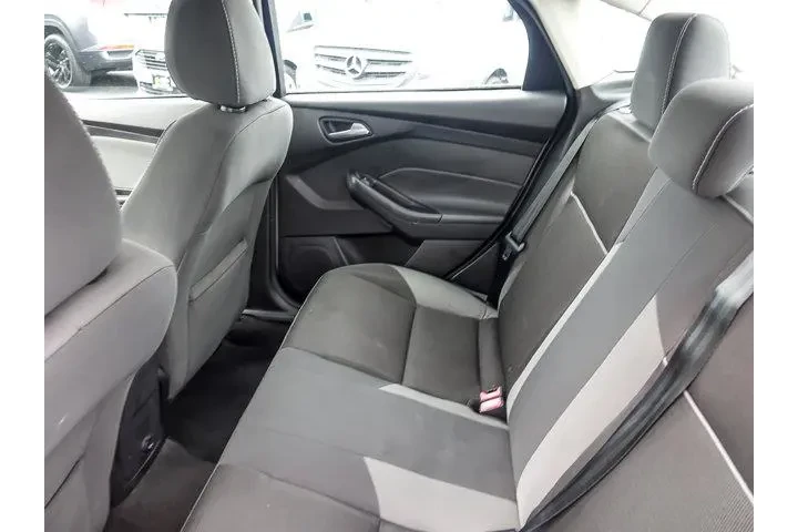 $8980 : Ford Focus 2014 SE 4dr Sedan image 9