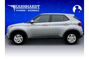 $20999 : Hyundai VENUE 2025 SE 4dr Cr thumbnail