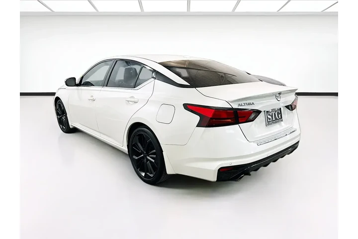 $19600 : Nissan Altima 2023 2.5 SR 4d image 4