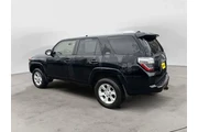 $34988 : Toyota 4Runner 2018 4x4 SR5 thumbnail