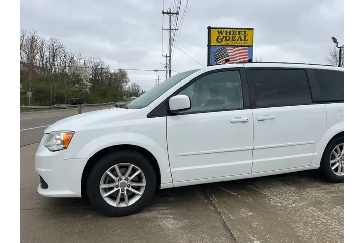 $5495 : 2016 Grand Caravan SXT image 3