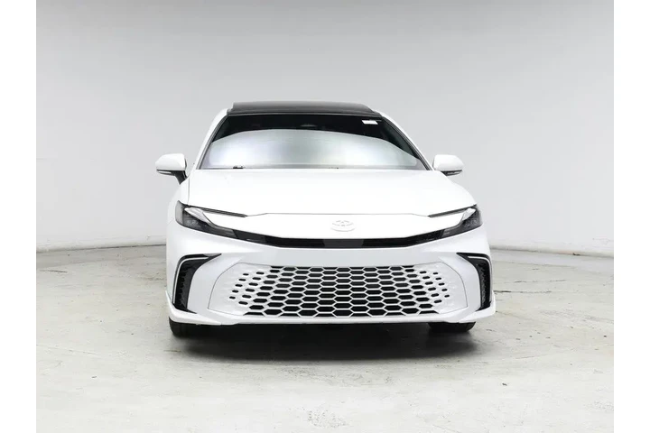 $33998 : Toyota Camry 2025 XSE 4dr Se image 5