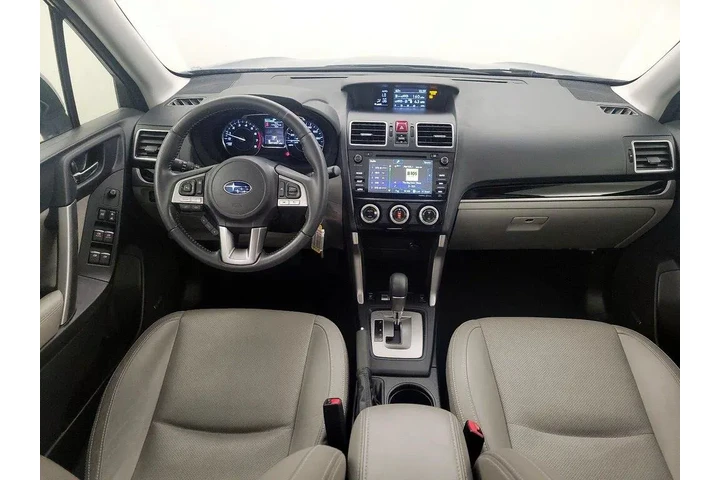$24998 : Subaru Forester 2017 AWD 2.5 image 9