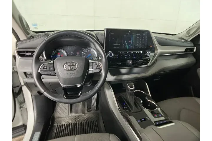 $35900 : Toyota Highlander Hybrid 202 image 6