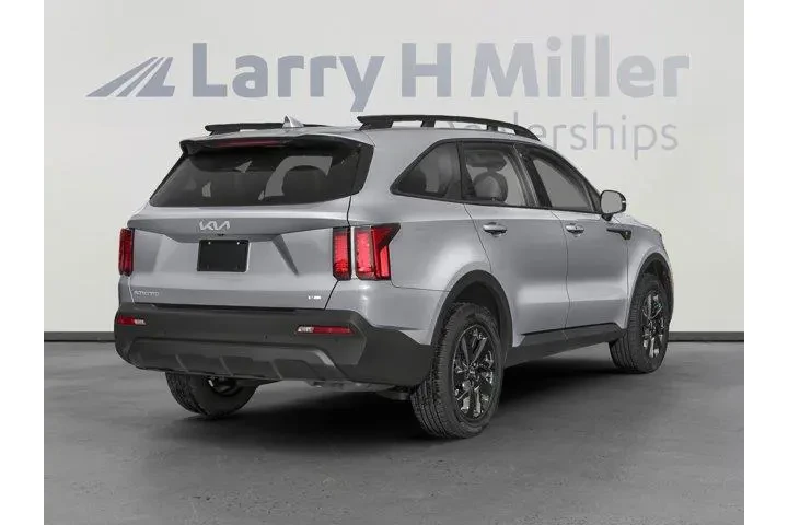 $29621 : Kia Sorento 2023 AWD X-Line image 2