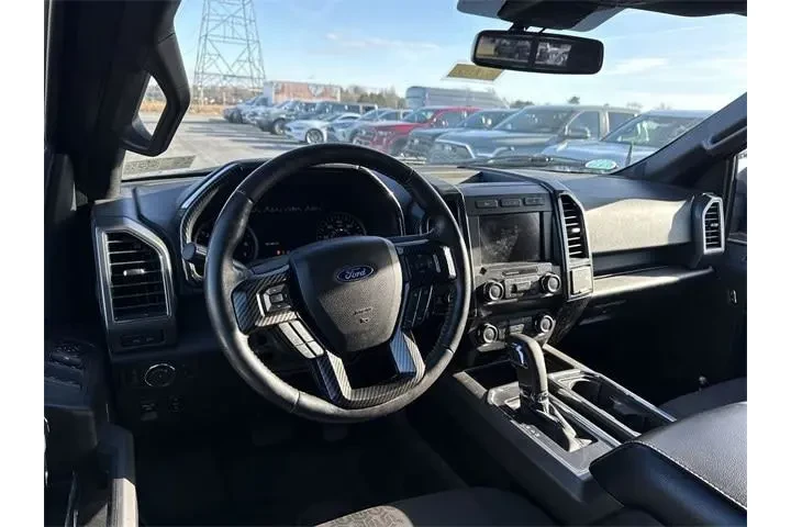 $30950 : Ford F-150 2019 4x4 XL 4dr S image 10