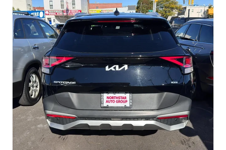 $17795 : Kia Sportage 2023 AWD EX 4dr image 5
